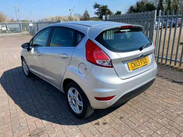 FORD FIESTA - Image 3