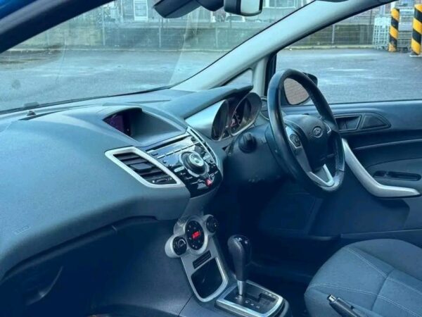 FORD FIESTA - Image 6