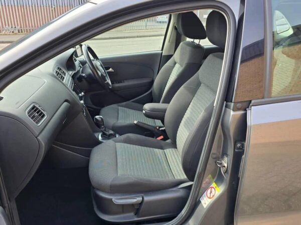 Volkswagen polo 1.4 DSG 5dr - Image 5
